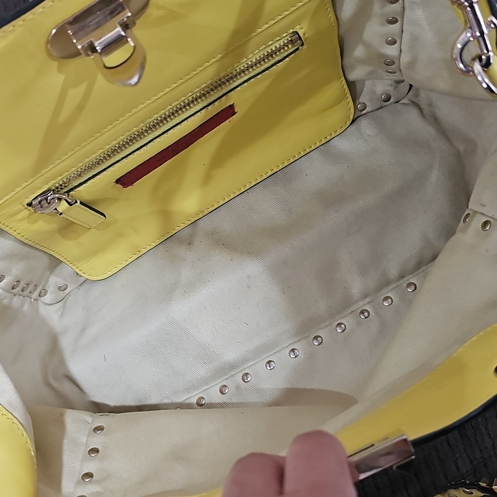 Valentino Garavani studded handbag (project) - Picture 6 of 10